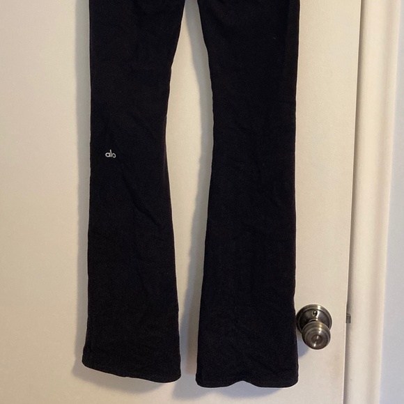 ALO High-Waist Bootcut Leggings - Black (Small) - Picture 3 of 11